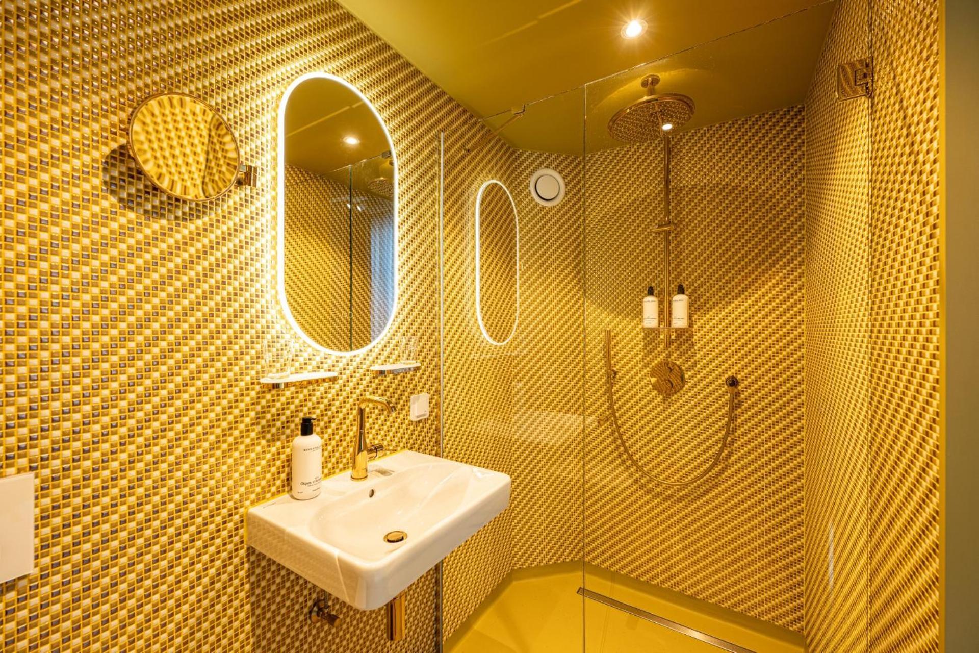 Hotel Staatsman Τσβόλε Εξωτερικό φωτογραφία