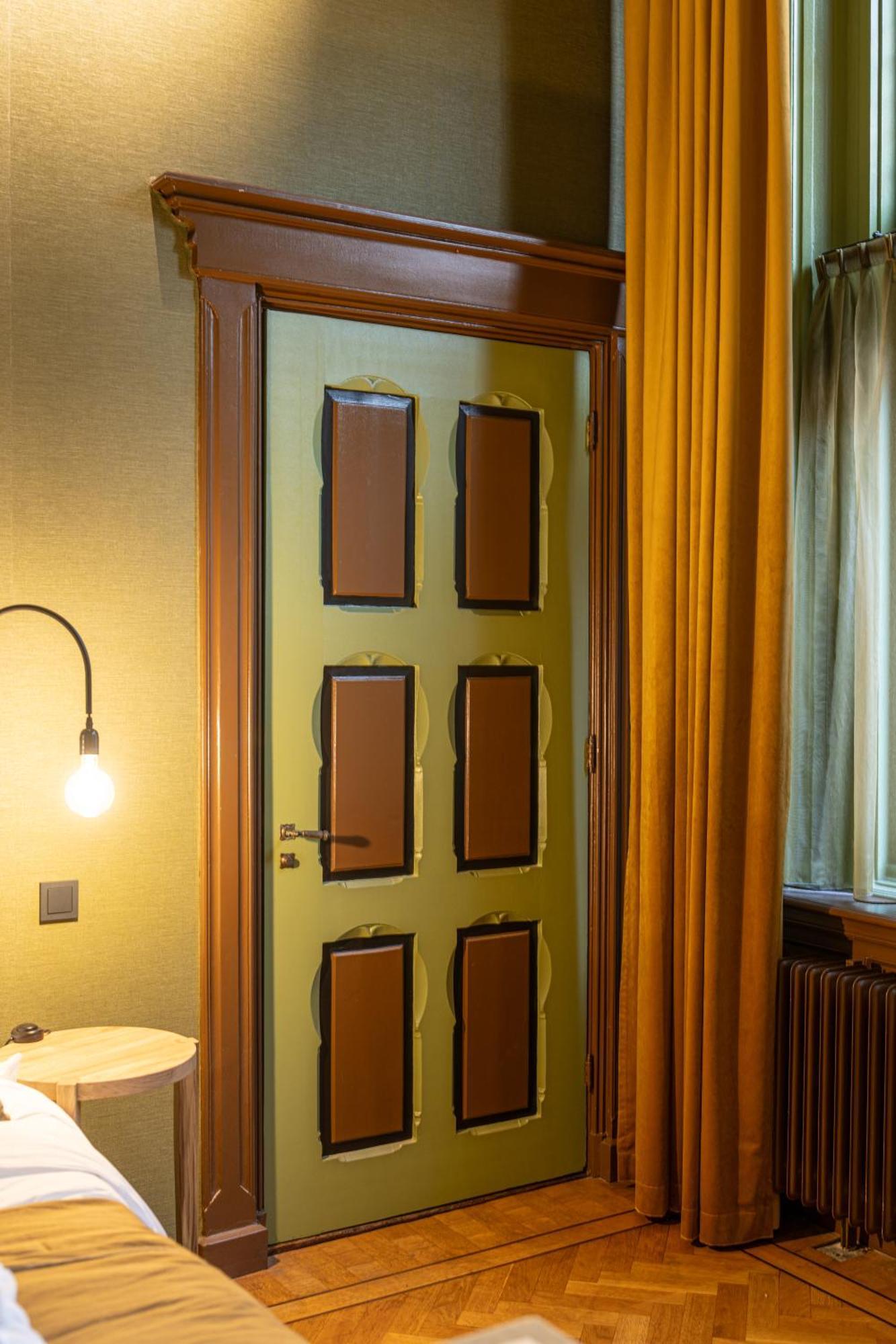 Hotel Staatsman Τσβόλε Εξωτερικό φωτογραφία